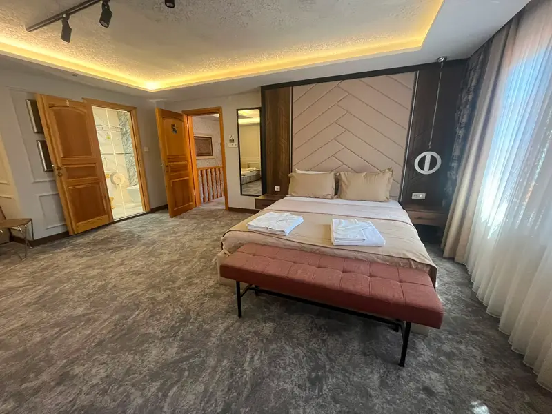 Oda 502 — Çift Kişilik